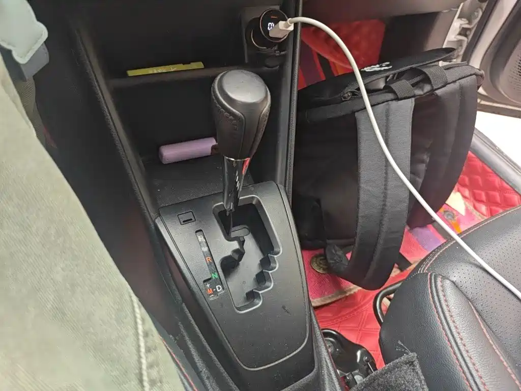 Toyota Yaris L — миниатюра 16