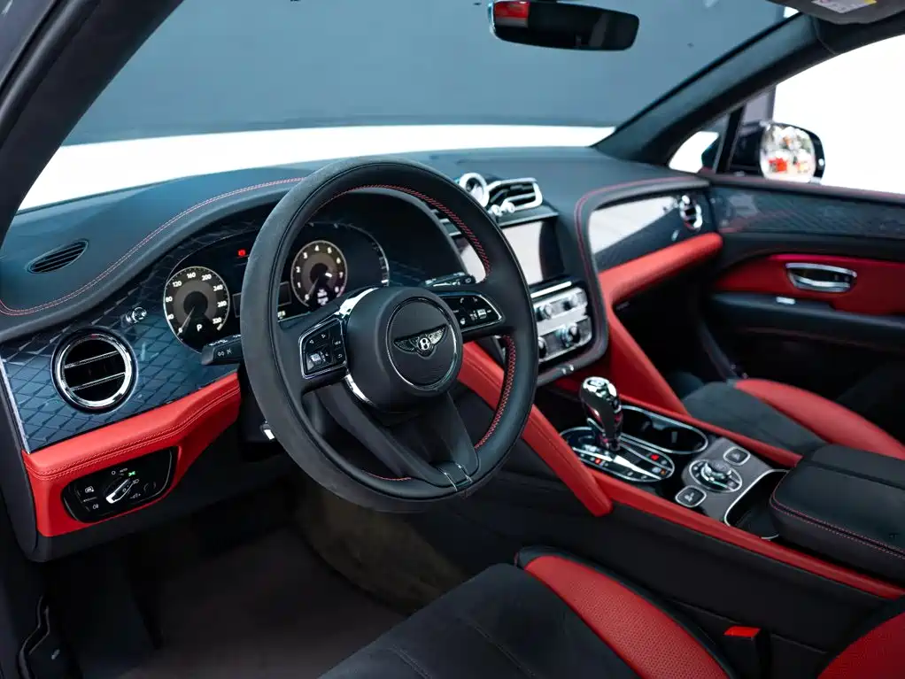 Bentley Bentayga — миниатюра 7