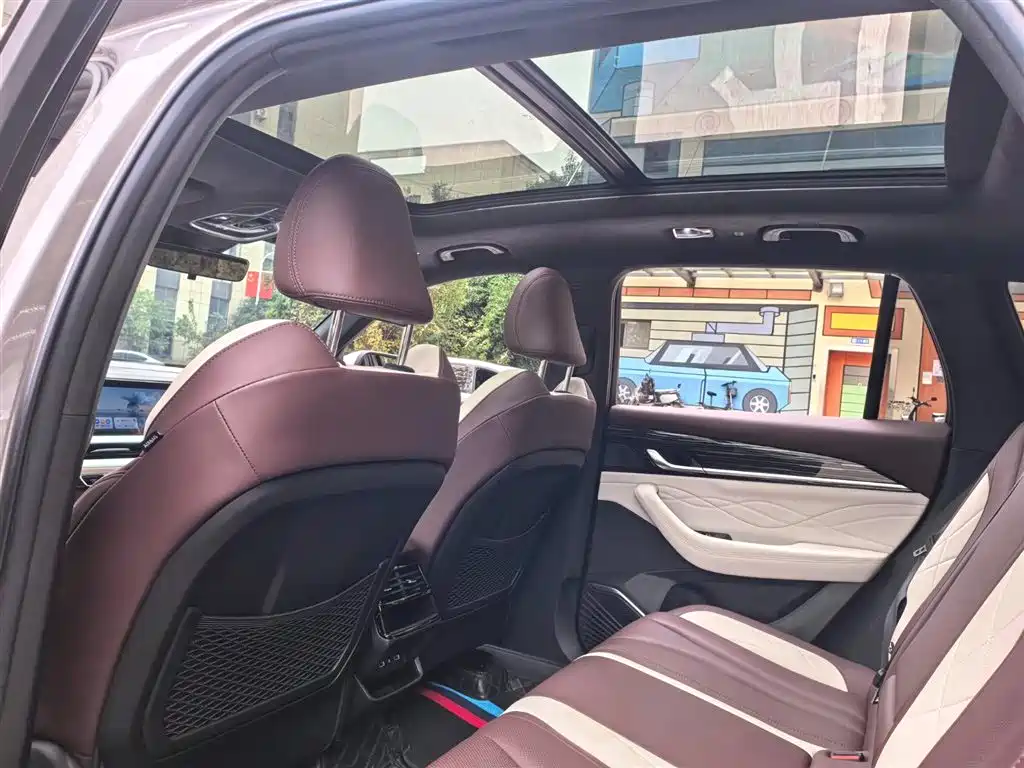 Geely Monjaro L 2024 2.0TD AT