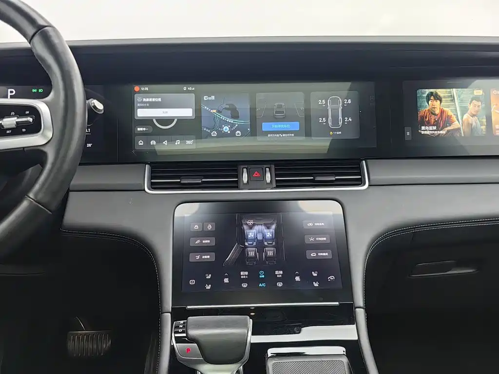Li Auto Li ONE — миниатюра 12