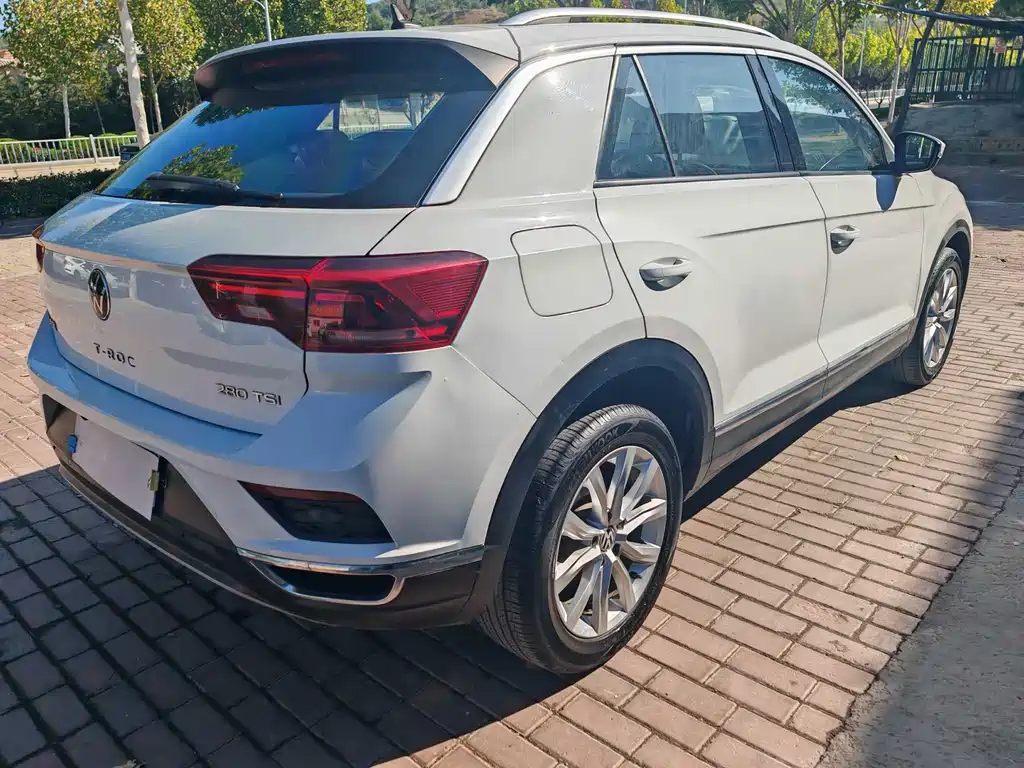 Volkswagen T-Roc — миниатюра 4