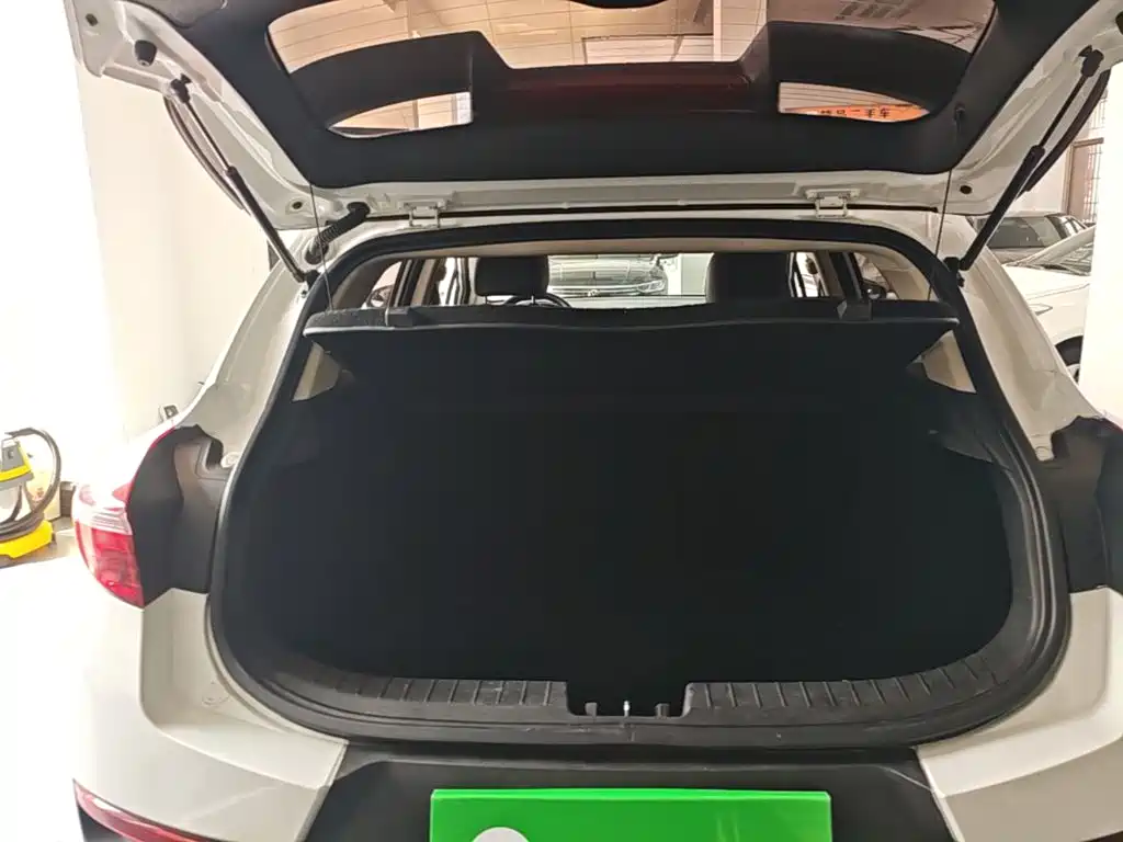 Geely Emgrand GS — миниатюра 19