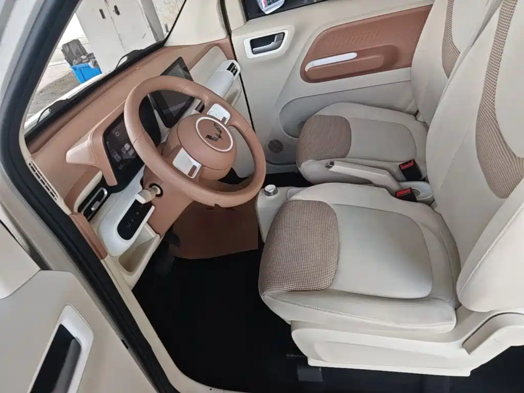 Wuling MINIEV — миниатюра 15