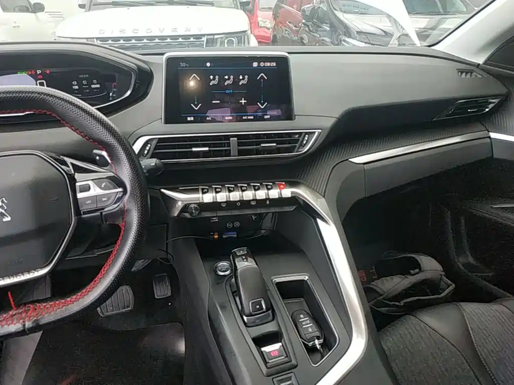 Peugeot 4008 — миниатюра 13