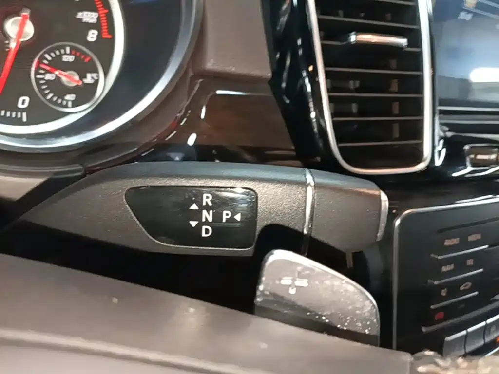 Mercedes-Benz GLS — миниатюра 14