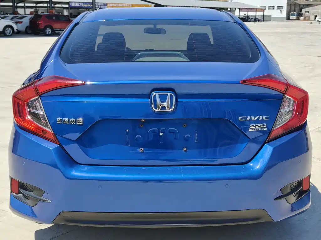 Honda Civic 2016 220TURBO CVT Luxury