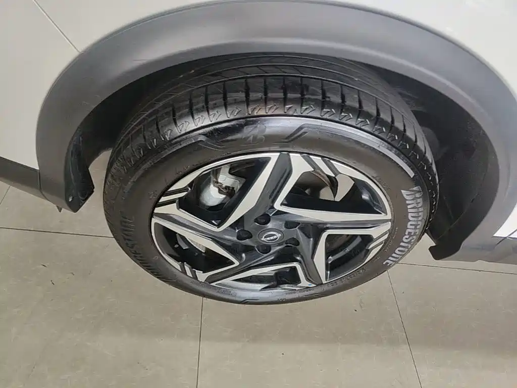 Nissan Qashqai — миниатюра 23
