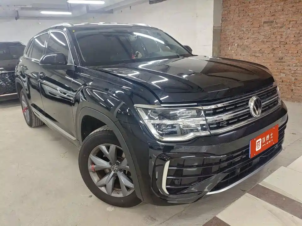 2023 Volkswagen Teramont - zdjęcie 1 z 9