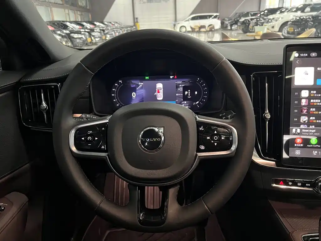 Volvo S90 — миниатюра 10