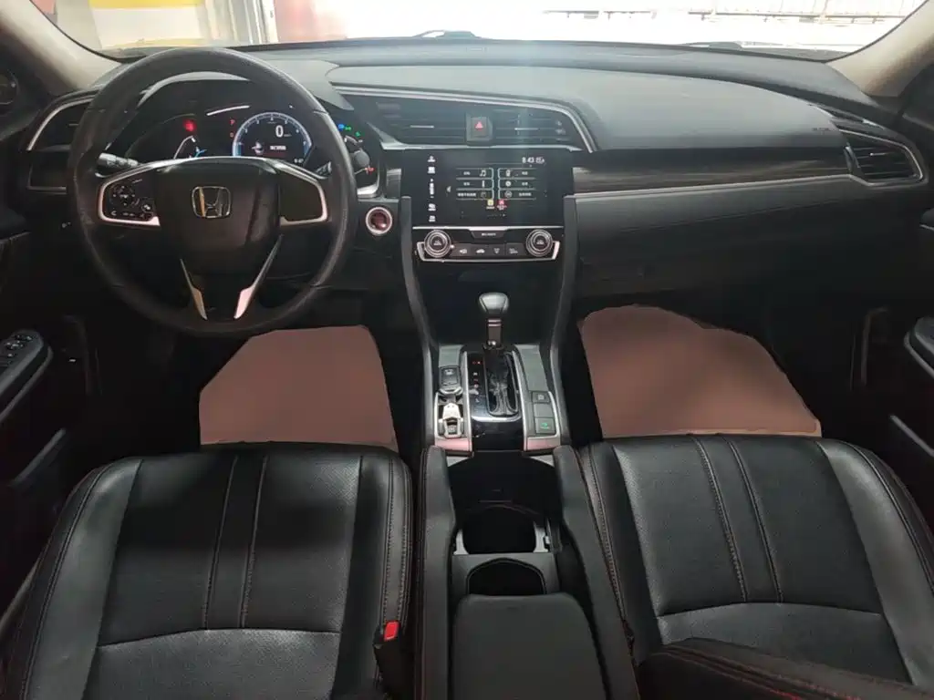 Honda Civic — миниатюра 10