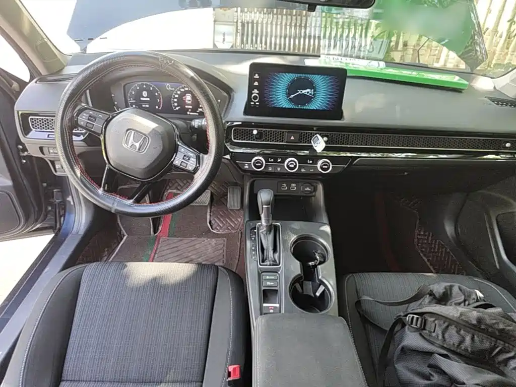 Honda Civic — миниатюра 10