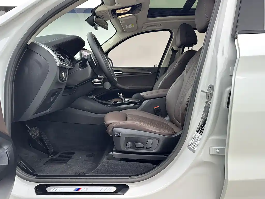 BMW X3 — миниатюра 16