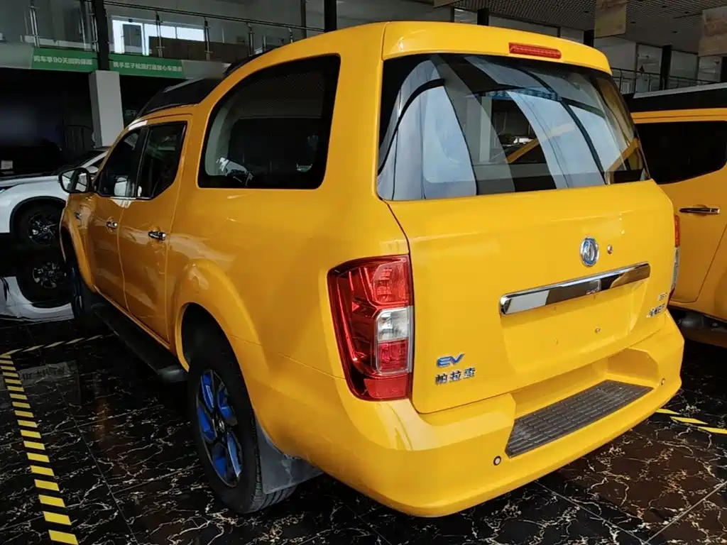 Dongfeng Rich 6 New Energy — миниатюра 5