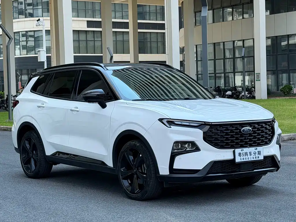 Ford Equator Sport — миниатюра 3