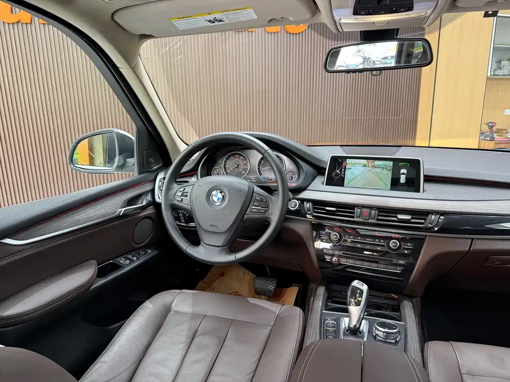 BMW X5 (Import) — миниатюра 19