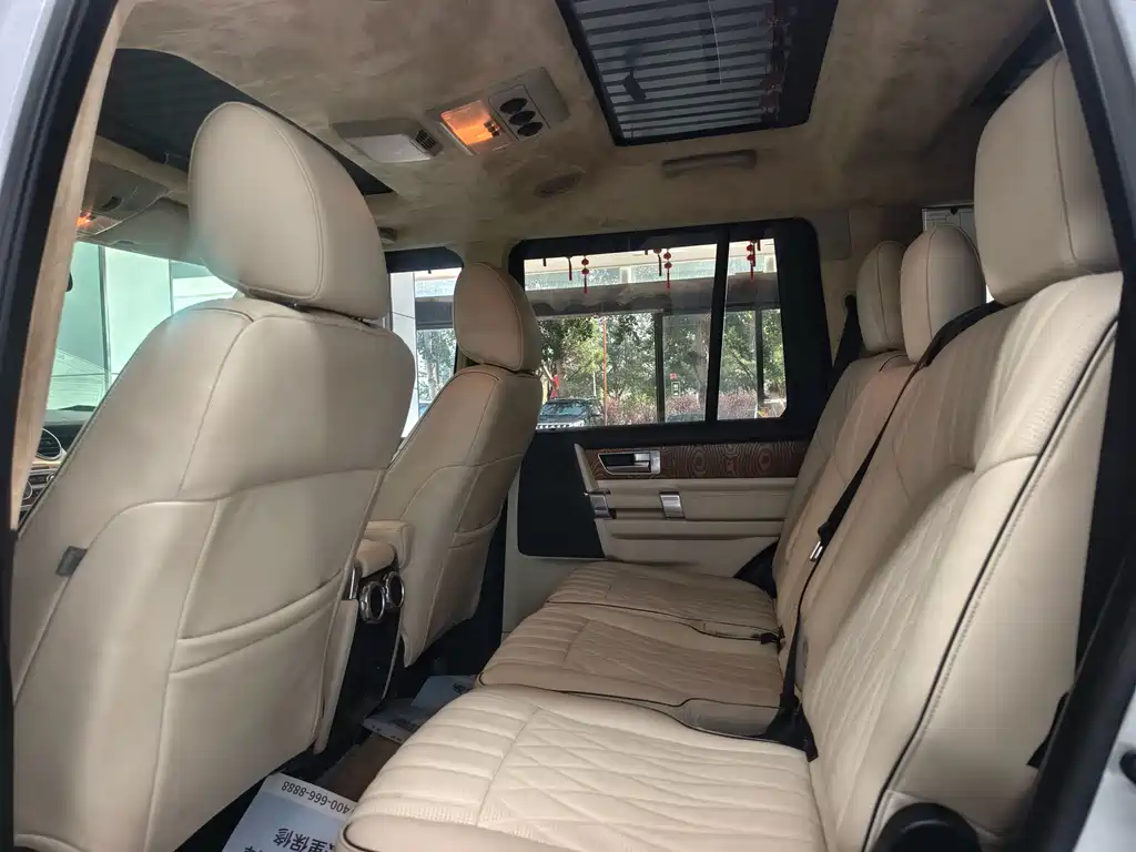 Land Rover Discovery — миниатюра 5
