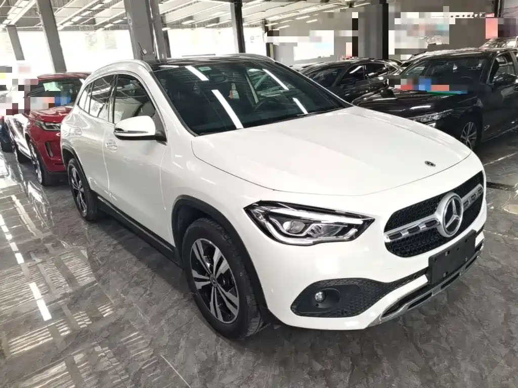 Mercedes-Benz GLA — миниатюра 4