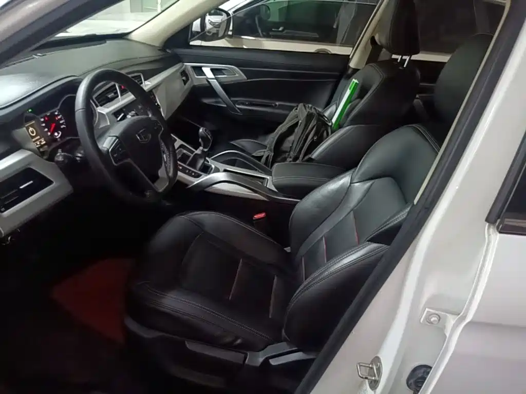 Geely Boyue — миниатюра 15