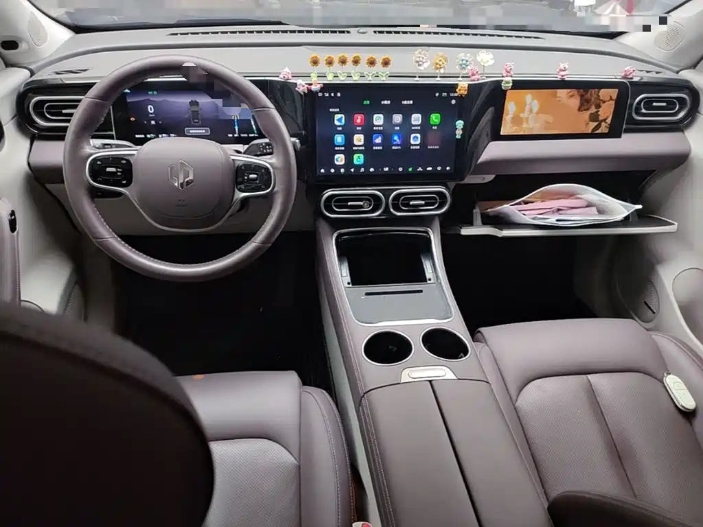 Leapmotor Leapmotor C11 — миниатюра 10