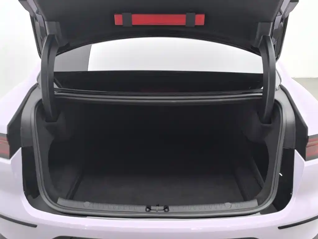 BYD Han — миниатюра 16