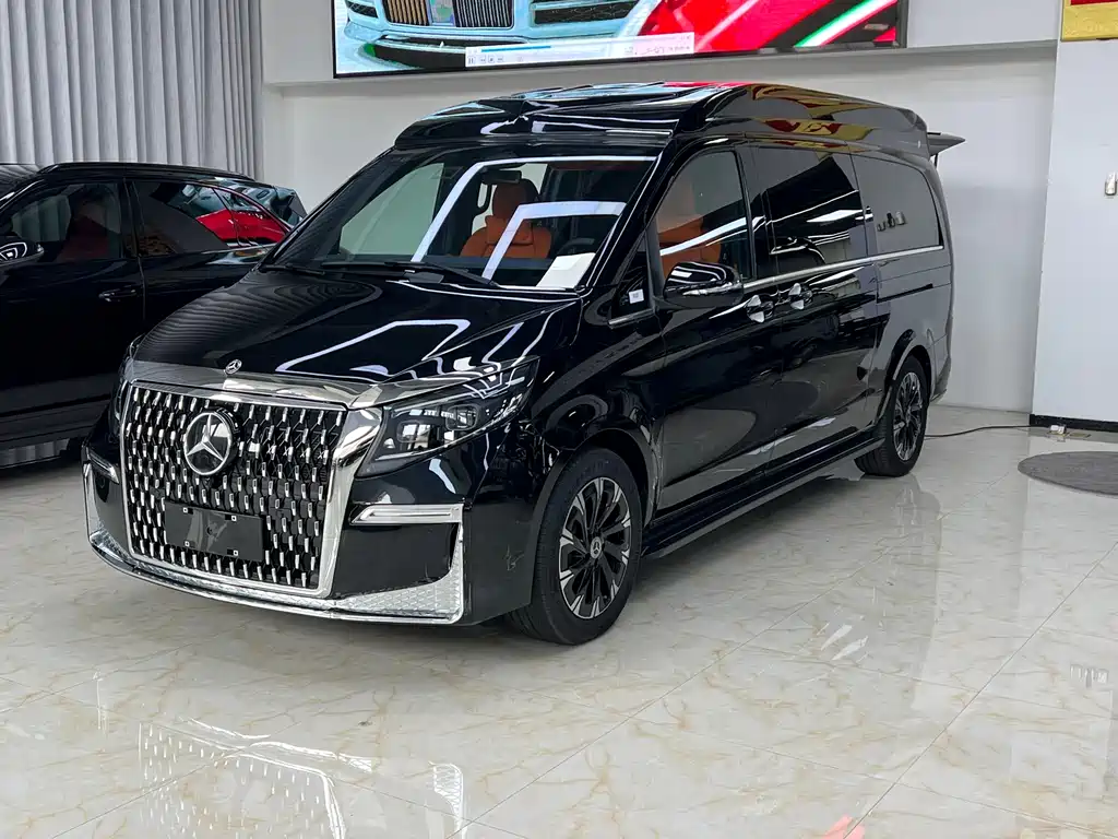 Mercedes-Benz V-Class 0