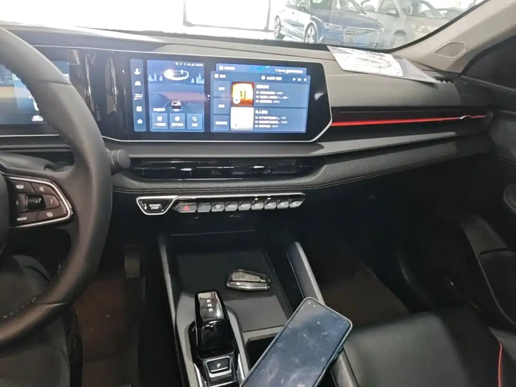 Geely Binrui — миниатюра 10