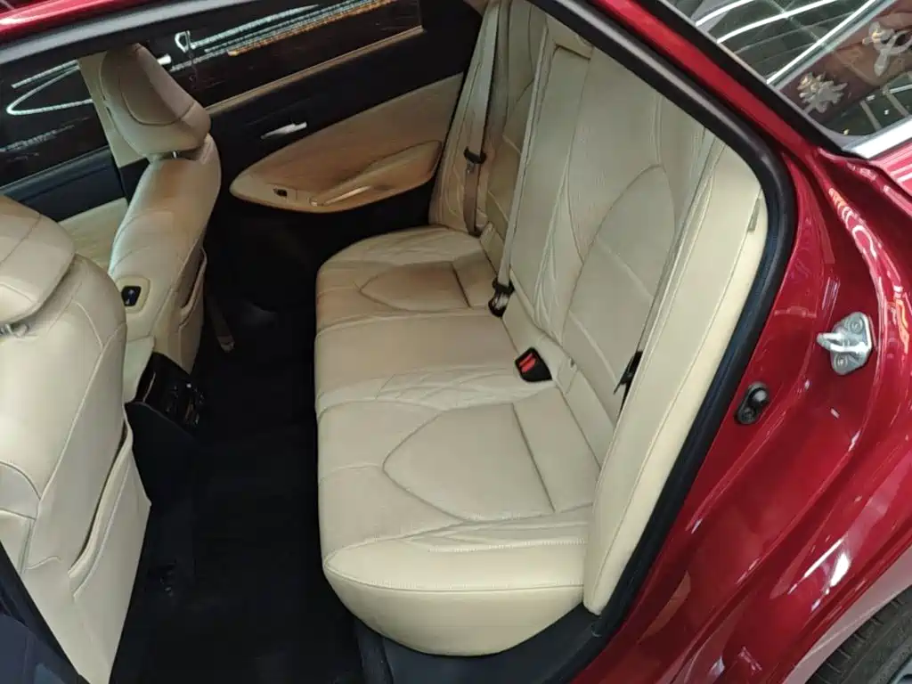Toyota Avalon — миниатюра 17