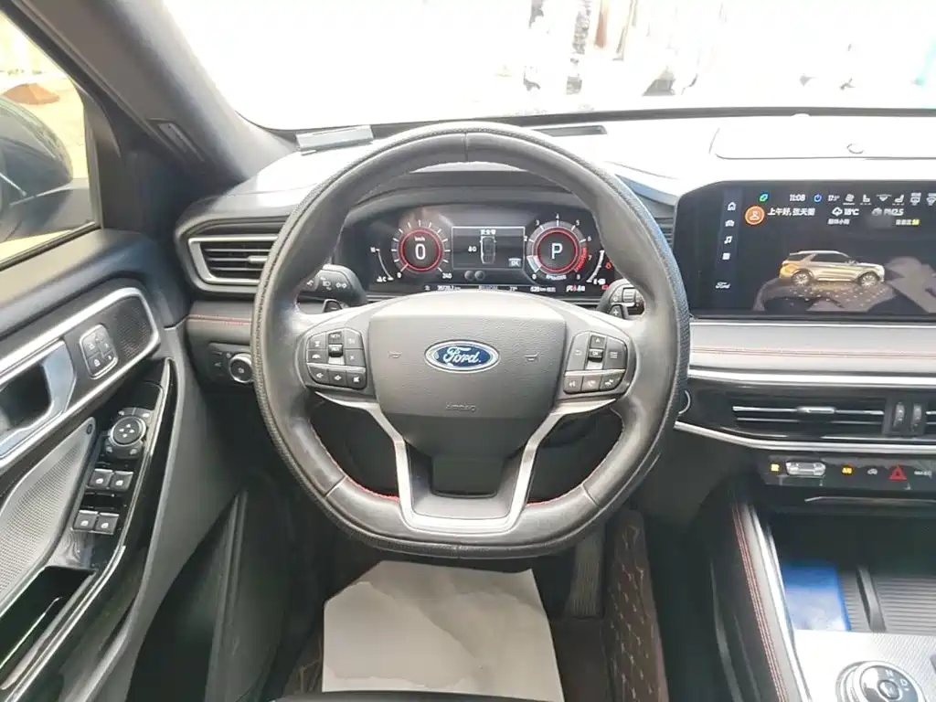 Ford Explorer — миниатюра 11