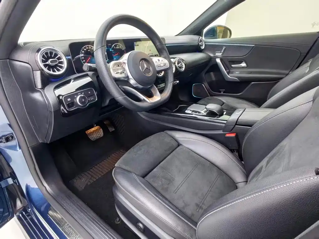 Mercedes-Benz A-Class — миниатюра 5