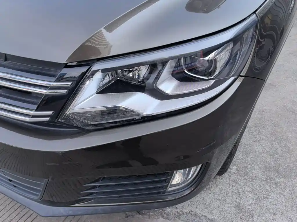 Volkswagen Tiguan — миниатюра 24