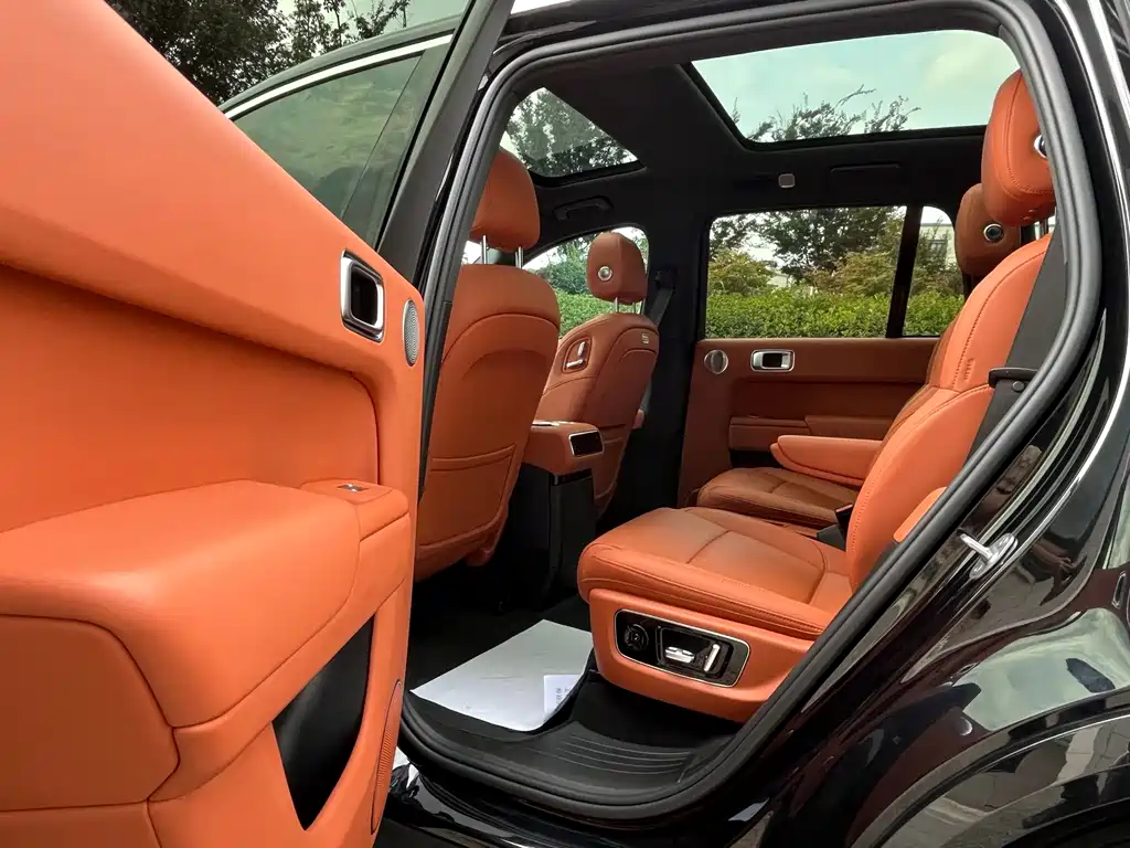 Li Auto Li L8 — миниатюра 13