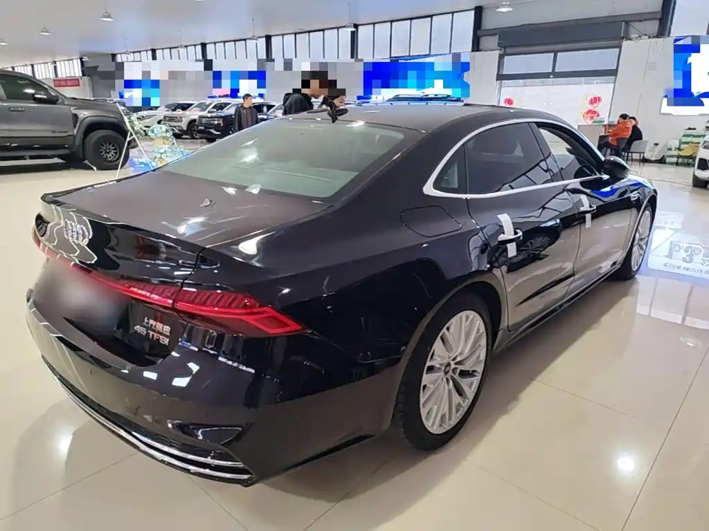 Audi A7L — миниатюра 7