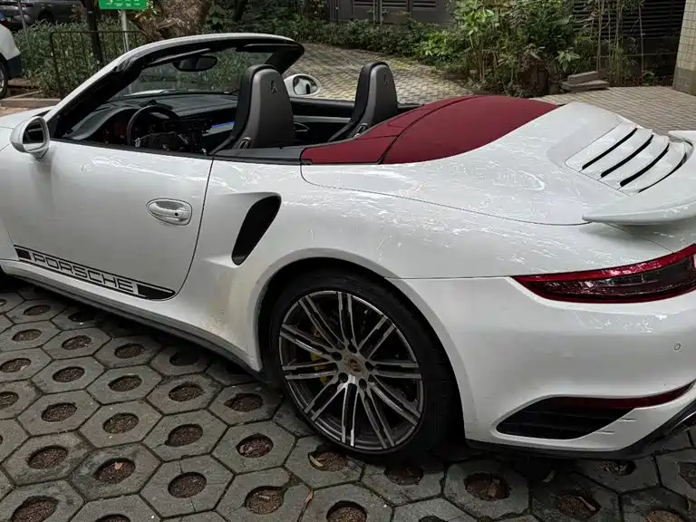Porsche 911 2014 Turbo S Cabriolet 3.8T
