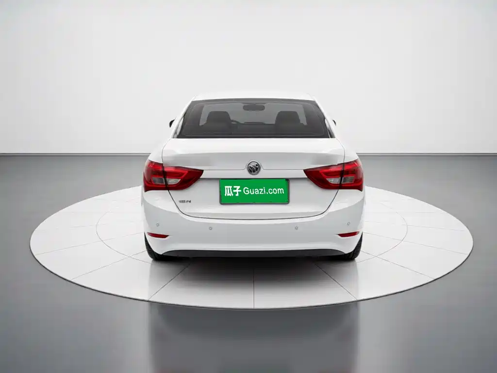 Buick Excelle — миниатюра 3