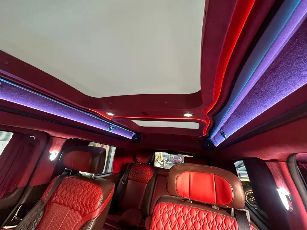 MERCEDES-BENZ V CLASS