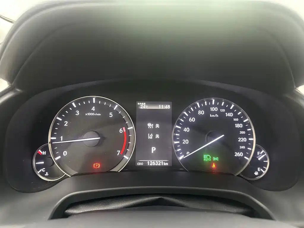 Lexus RX — миниатюра 16