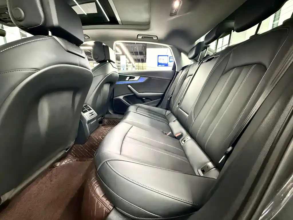 Audi A4L — миниатюра 8