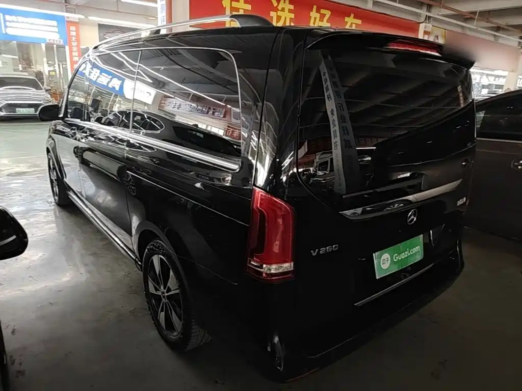 Mercedes-Benz V-Class — миниатюра 5