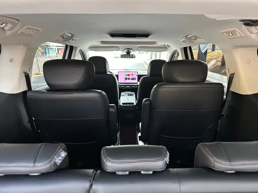 GAC TRUMPCHI E8 NEW ENERGY