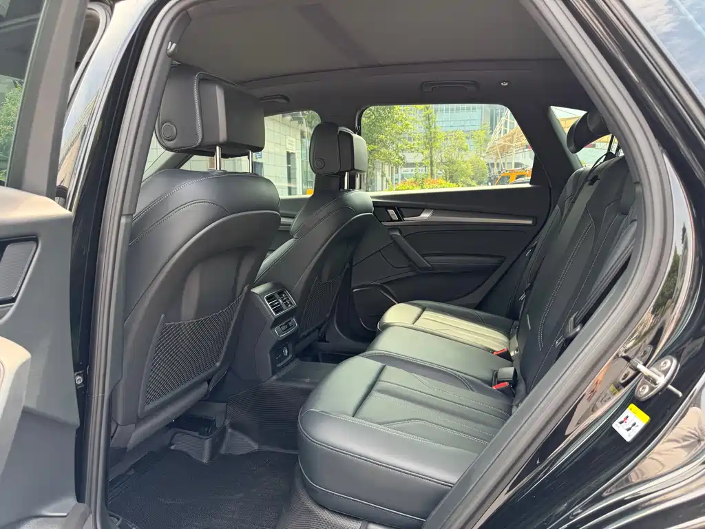Audi Q5L 2024 40 TFSI Luxury