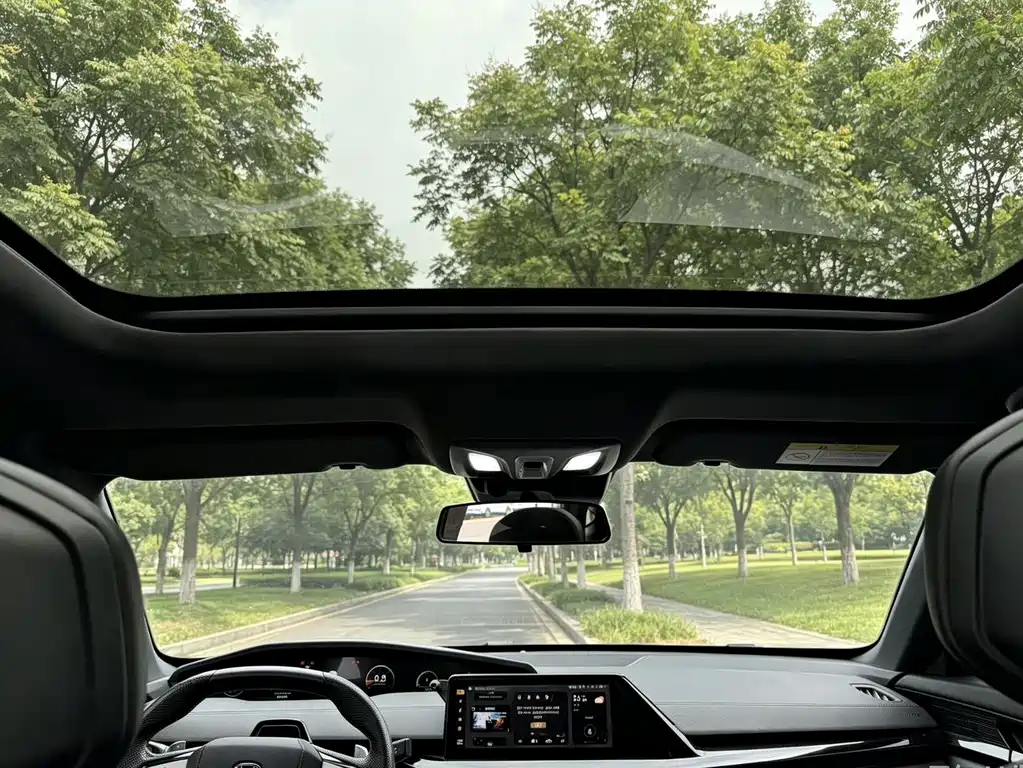 Changan UNI-V — миниатюра 11