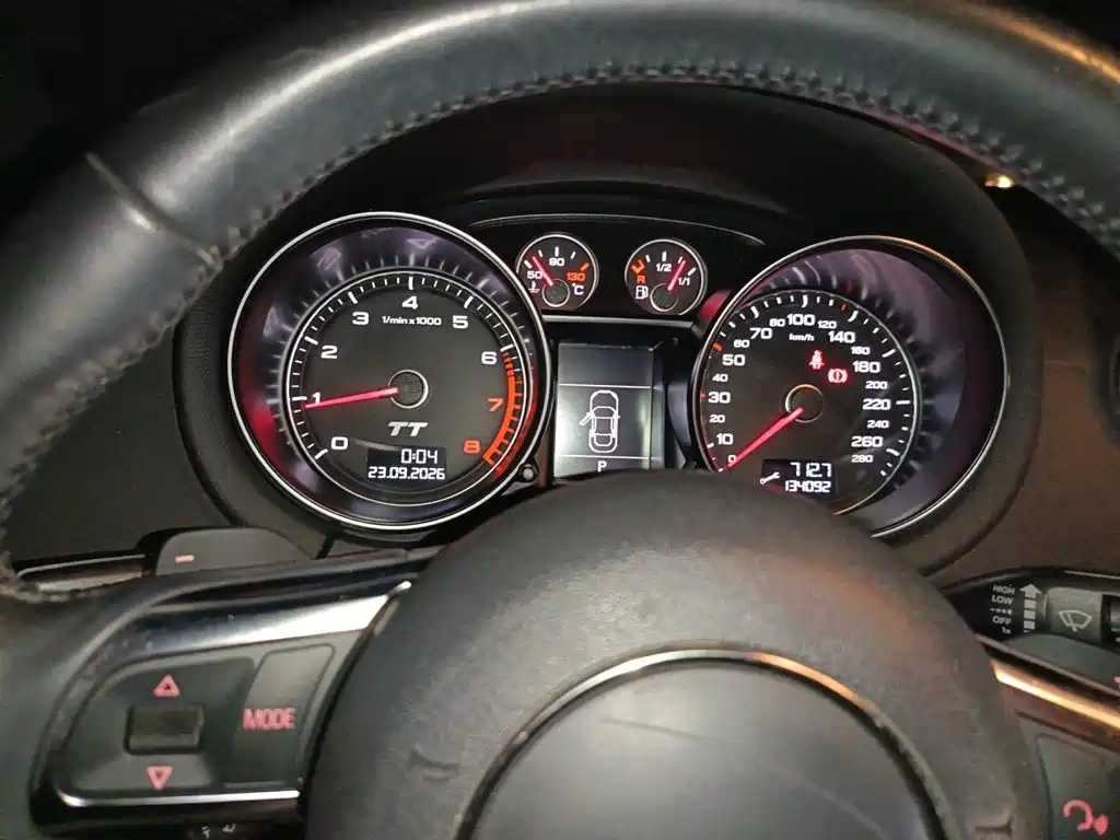 Audi TT — миниатюра 12