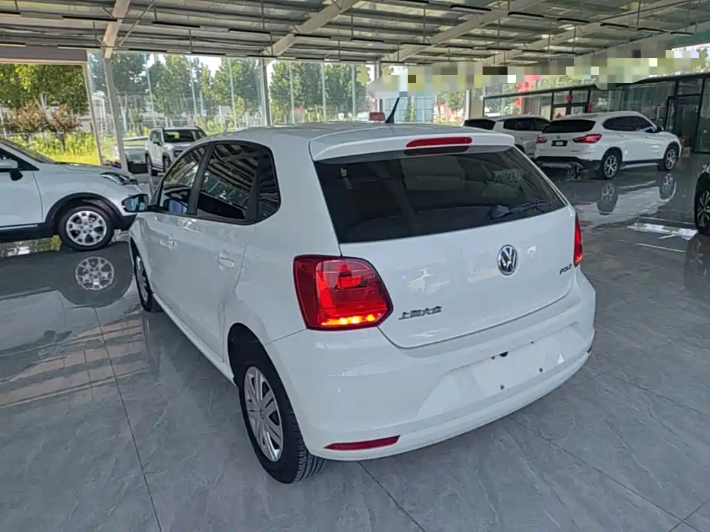 Volkswagen Polo — миниатюра 5