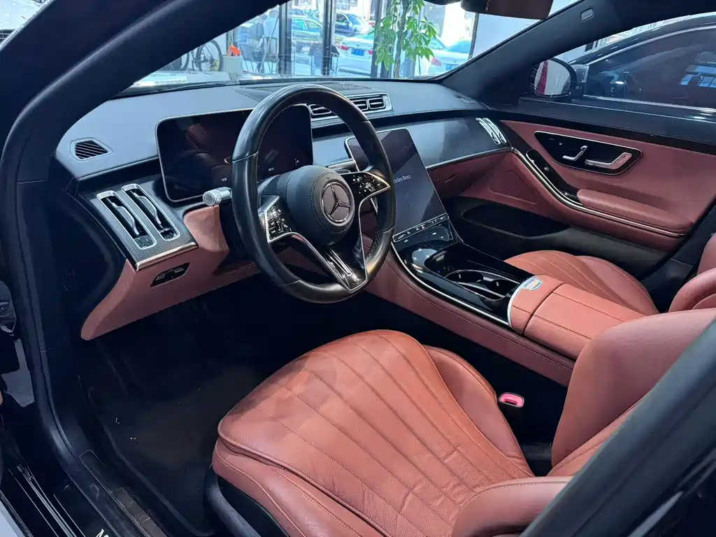 Mercedes-Benz S-Class — миниатюра 4