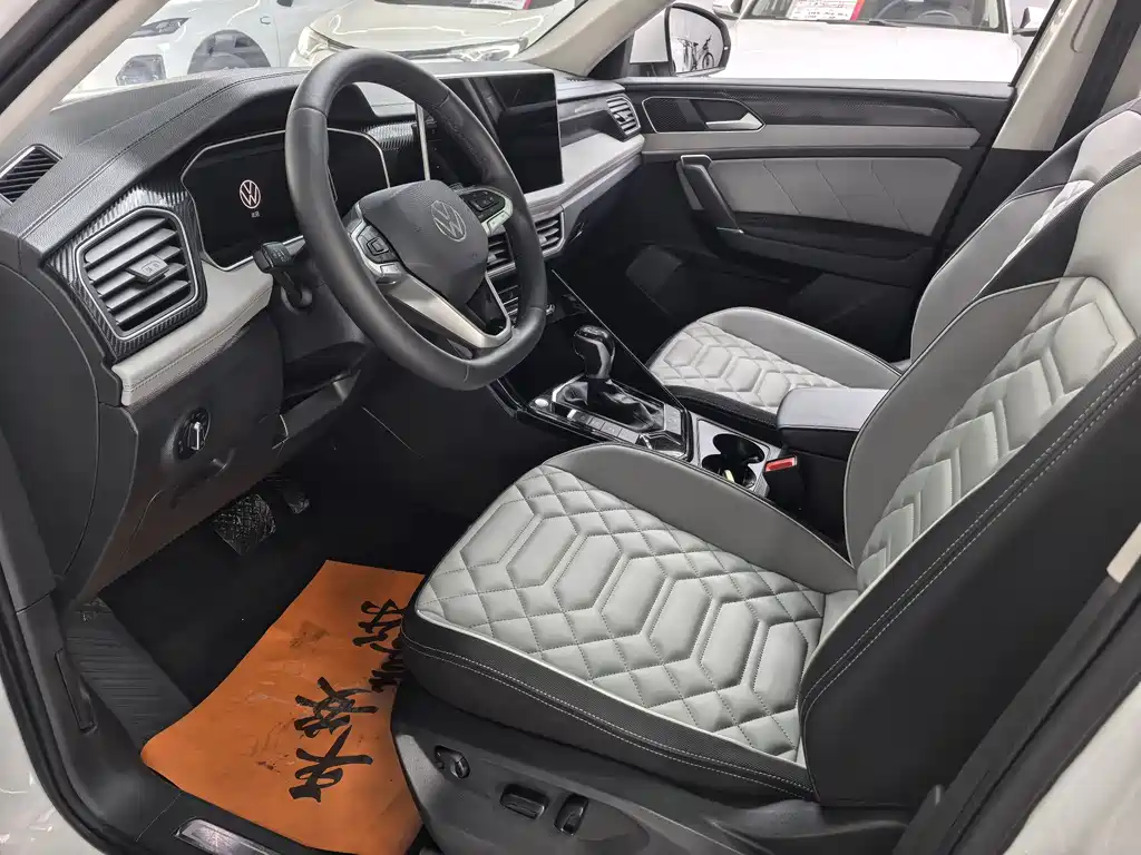 Volkswagen Tayron 2023 280TSI Luxury Plus