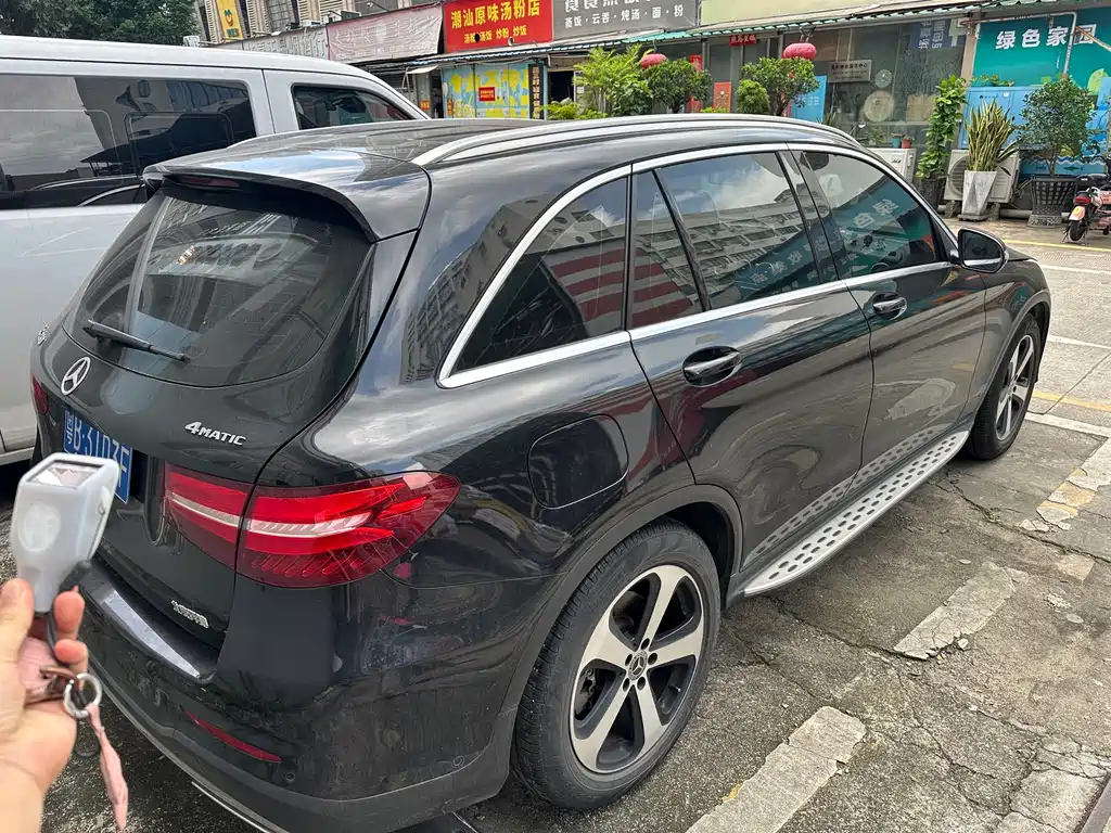 Mercedes-Benz GLC — миниатюра 8