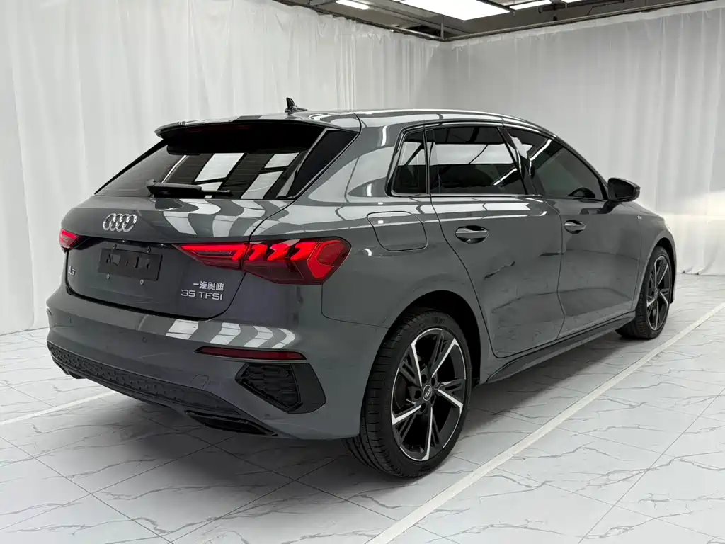 Audi A3 2022 Sportback 35 TFSI Fashion Sport