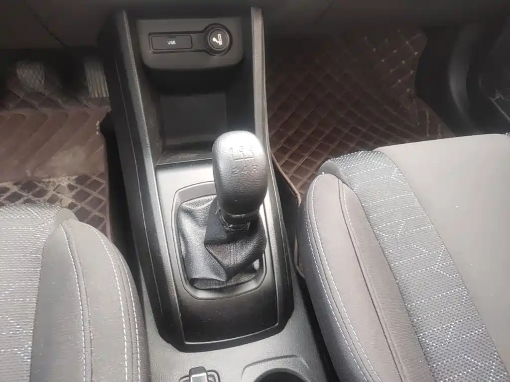 Baojun 310 — миниатюра 14