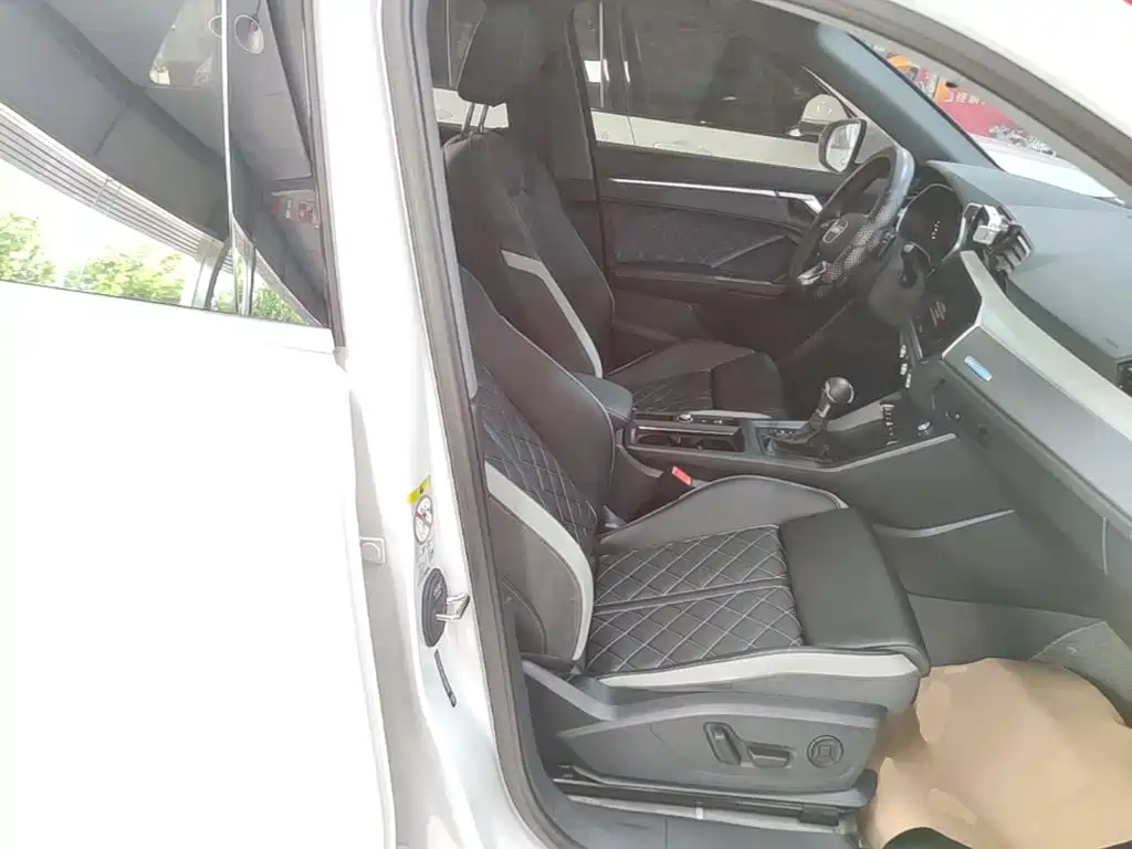 Audi Q3 — миниатюра 25