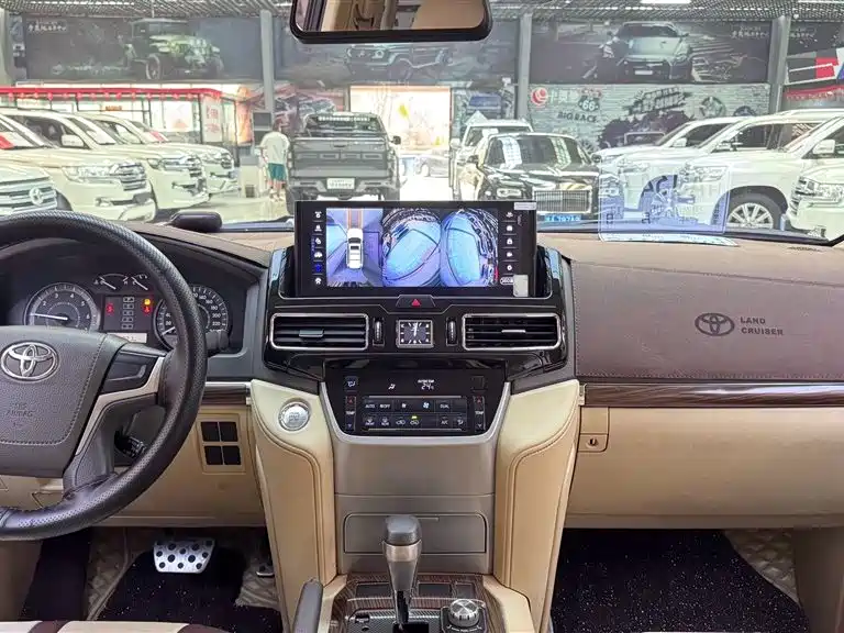 Toyota Land Cruiser 2015 4.0L V6